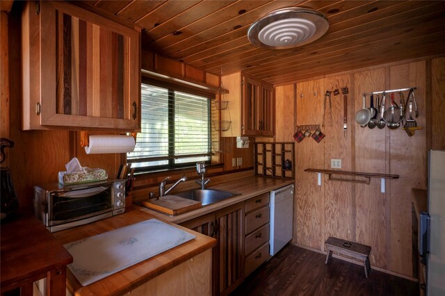 207 Oak Ln, Plains, MT 59859
