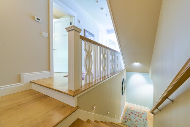 33702 N Finley Point Rd, Polson, MT 59860 - view of staircase