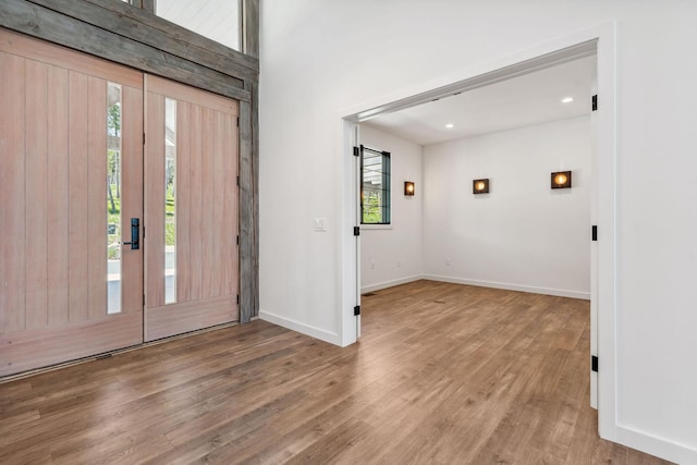 148 Blacktail Loop, Lakeside, MT 59922 - entrance foyer with wood finished floors and baseboards