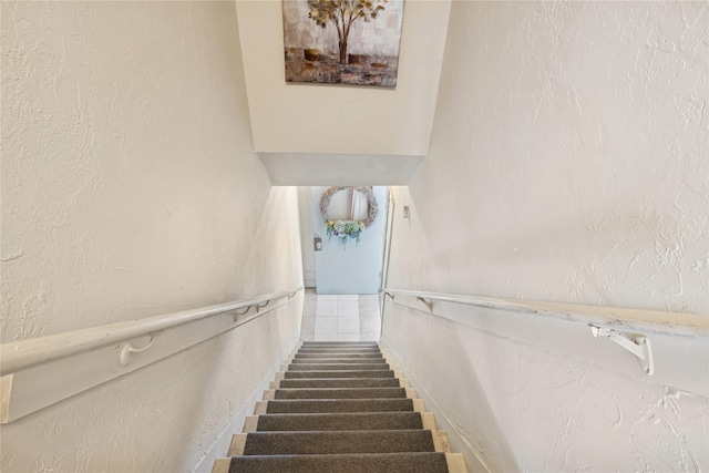 44 5th Ave E, Kalispell, MT 59901 - view of stairway