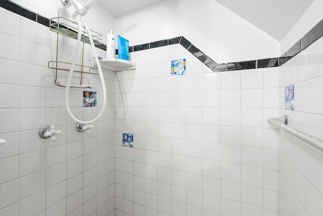 24194 Mt Highway 35, Bigfork, MT 59911 - bathroom featuring tiled shower