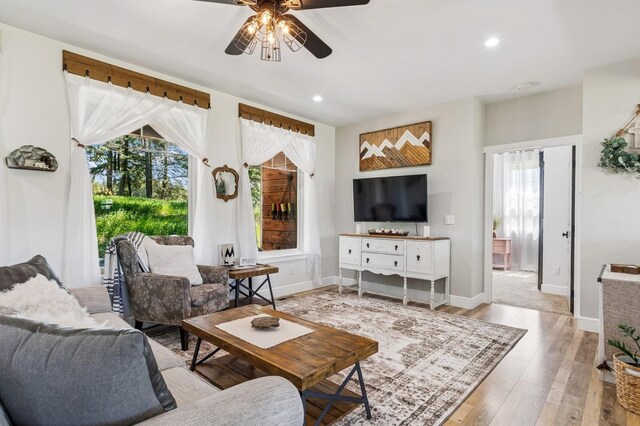 33 Shale Ct, Kalispell, MT 59901 - living room with ceiling fan, plenty of natural light, wood finished floors, and recessed lighting