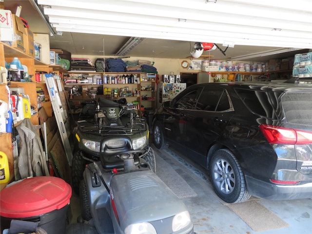 13567 Rosco Rd, Alberton, MT 59820 - view of garage