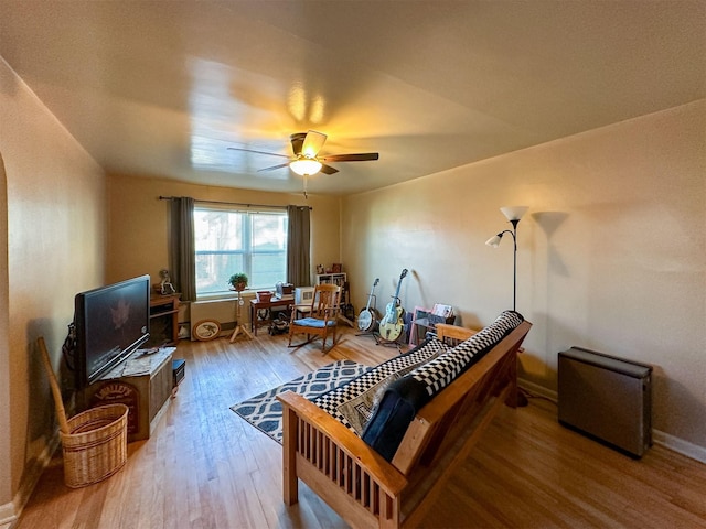 522 Main Ave N, Choteau, MT 59422 - living room with wood finished floors and a ceiling fan