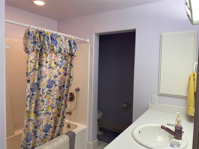 50-60 Willow Bend Ln, Cascade, MT 59421 - full bath with shower / bath combination with curtain, toilet, vanity, tile patterned flooring, and recessed lighting
