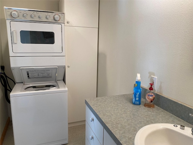 50-60 Willow Bend Ln, Cascade, MT 59421 - washroom with stacked washer / dryer