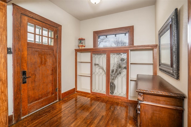 804 Broadway St, Townsend, MT 59644 - entryway with dark wood finished floors and baseboards