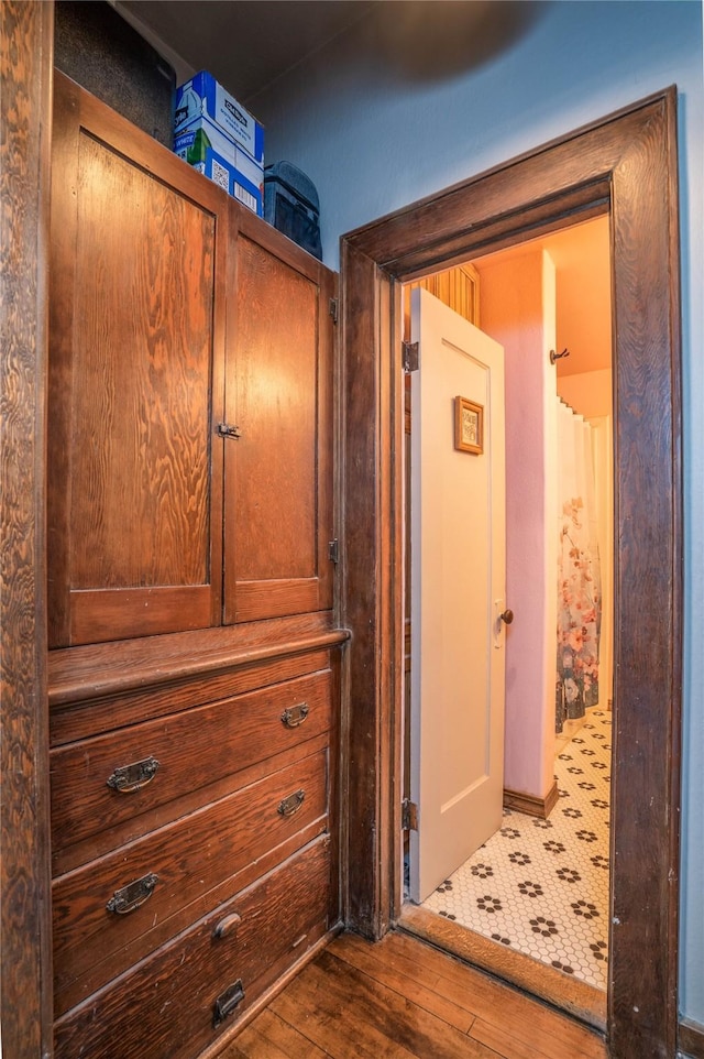 804 Broadway St, Townsend, MT 59644 - detailed view of wood finished floors