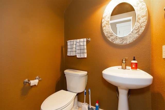 3401 Ravalli St, Bozeman, MT 59718 - half bath featuring toilet