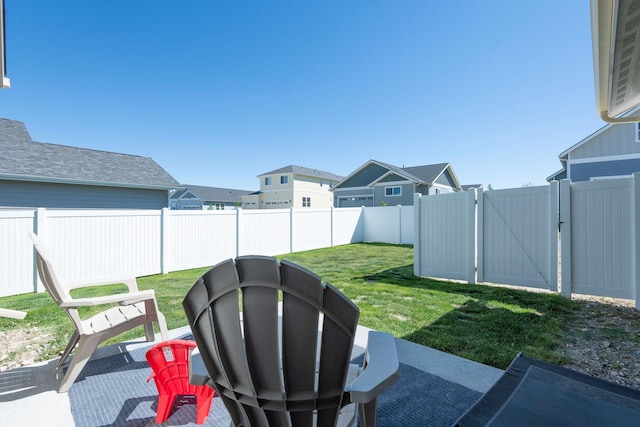 2805 Travis Ave, Helena, MT 59601 - view of yard with a gate and a residential view