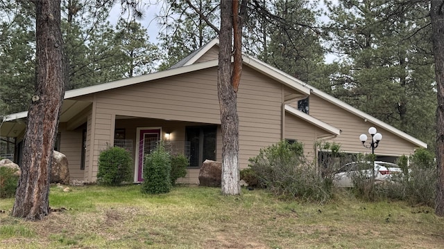 10 Pine Ridge Cir, Clancy, MT 59634 - view of side of home featuring a yard