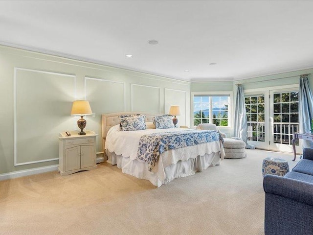 140 Fairway Dr, Missoula, MT 59803 - bedroom featuring light colored carpet, crown molding, access to outside, and recessed lighting