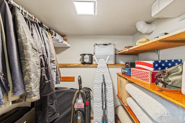 215 N Oak St, Townsend, MT 59644 - view of spacious closet