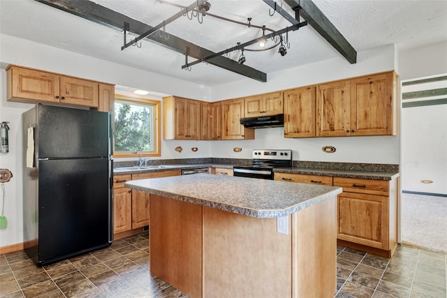1165 Rock Creek Rd, Clinton, MT 59825 - kitchen with freestanding refrigerator, electric range oven, under cabinet range hood, a kitchen island, and dark countertops