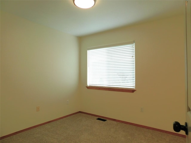 1960/1962 Greatview Dr, Kalispell, MT 59901 - unfurnished room with carpet floors and baseboards
