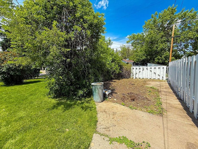 2201 6th Ave N, Great Falls, MT 59401 - view of yard