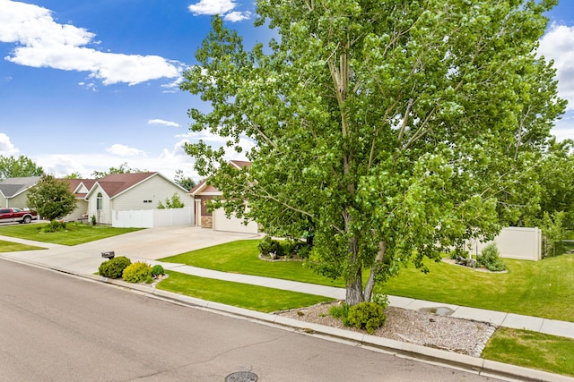 4200 13th Ave S, Great Falls, MT 59405 - obstructed view of property featuring driveway