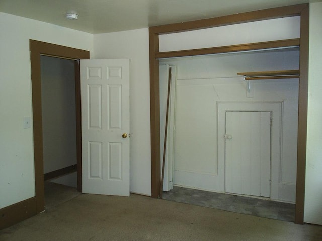 619 E Broadway St, Helena, MT 59601 - unfurnished bedroom featuring a closet