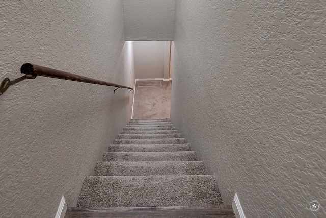 2 N Oregon St, Helena, MT 59601 - stairway with a textured wall