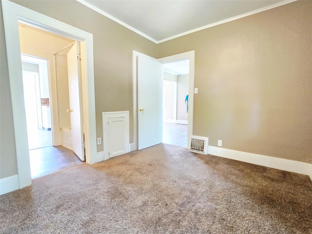 515 7th St N, Great Falls, MT 59401 - empty room with ornamental molding and carpet floors