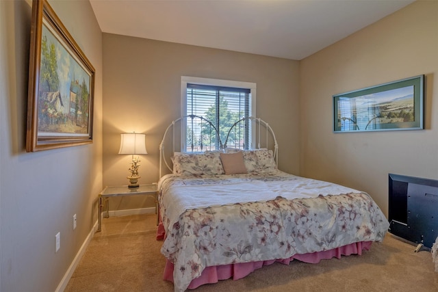 4288 Iverson Rd, Helena, MT 59602 - carpeted bedroom featuring baseboards