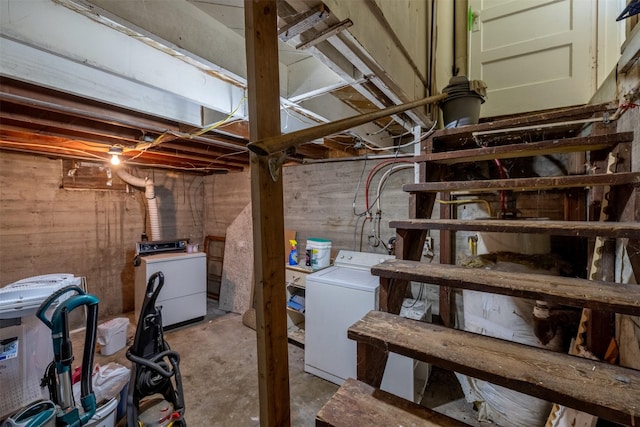 1024 N Warren St, Helena, MT 59601 - unfinished below grade area featuring washer / clothes dryer
