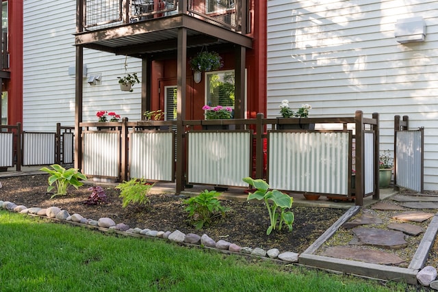 801 N Orange St Unit 108, Missoula, MT 59802 - view of exterior entry featuring a balcony