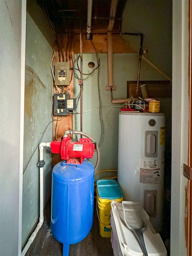 481 24th Rd NE, Dutton, MT 59433 - utilities featuring electric water heater