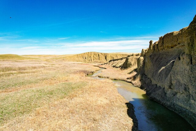 481 24th Rd NE, Dutton, MT 59433 - view of mountain background