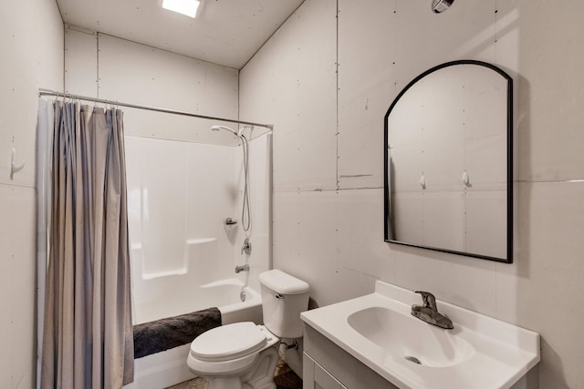 12800 Mill Creek Rd, Lolo, MT 59847 - bathroom with vanity, shower / bath combo with shower curtain, and toilet