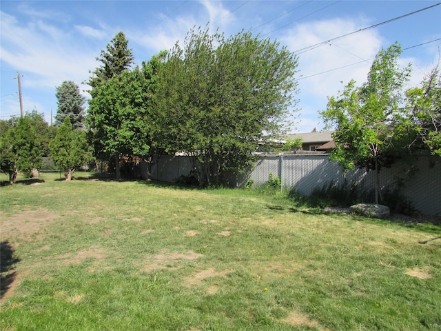 706 49th St S, Great Falls, MT 59405 - view of yard