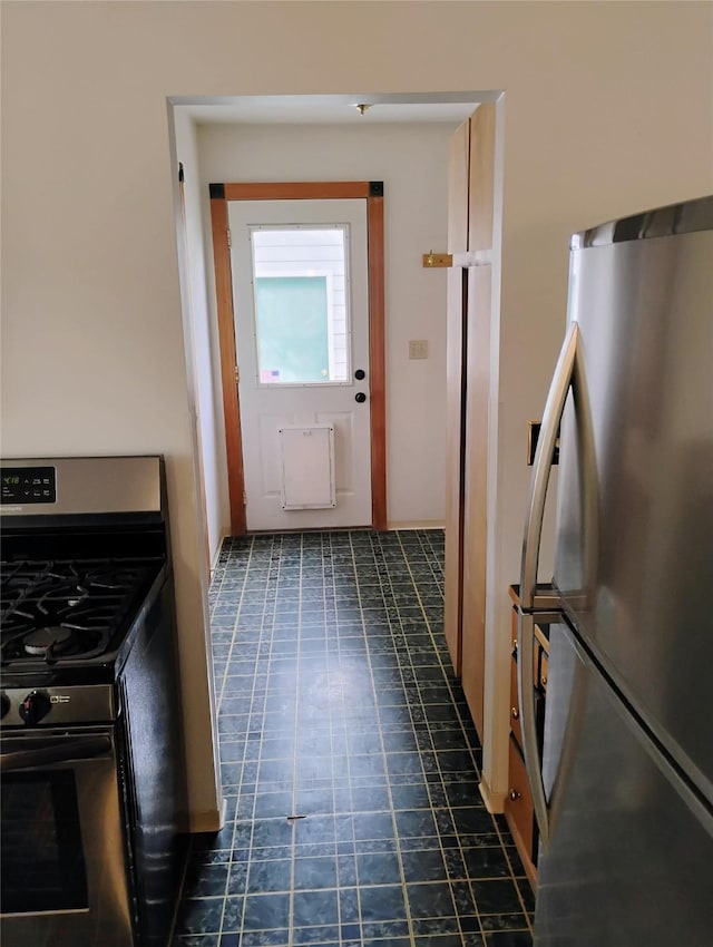 5 Pronghorn Dr, Clancy, MT 59634 - kitchen with stainless steel appliances