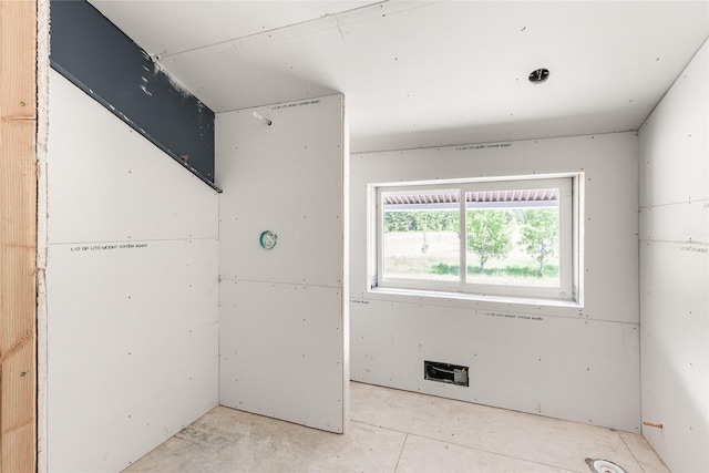 189 Blue Creek Rd, Heron, MT 59844 - view of empty room
