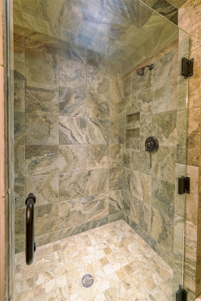 6900 Nez Perce Rd, Darby, MT 59829 - full bath featuring a stall shower