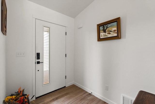 100 Bench Run, Columbia Falls, MT 59912 - foyer entrance featuring light wood-style flooring and baseboards