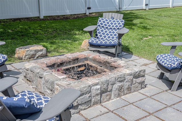 902 N Park Ave, Helena, MT 59601 - view of patio / terrace featuring a fire pit
