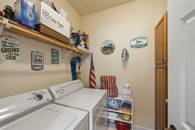 13471 Sundance Trl, Bigfork, MT 59911 - laundry area featuring separate washer and dryer