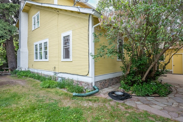 2606 View Dr, Missoula, MT 59804 - view of side of home
