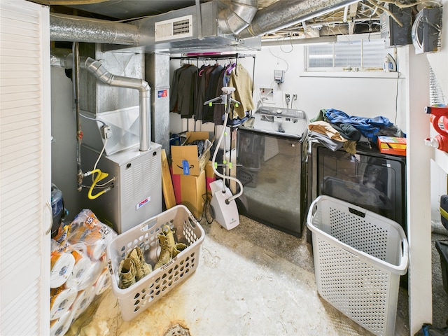 305 10th St S, Great Falls, MT 59405 - unfinished below grade area with independent washer and dryer