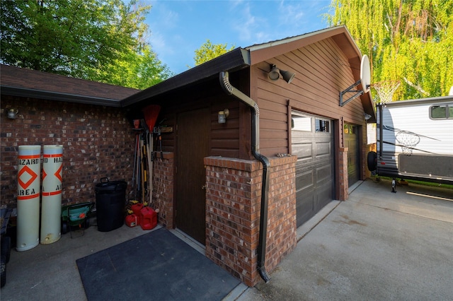 1520 Highland St, Helena, MT 59601 - view of garage