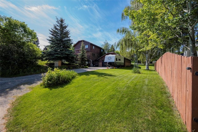 1520 Highland St, Helena, MT 59601 - view of yard featuring driveway