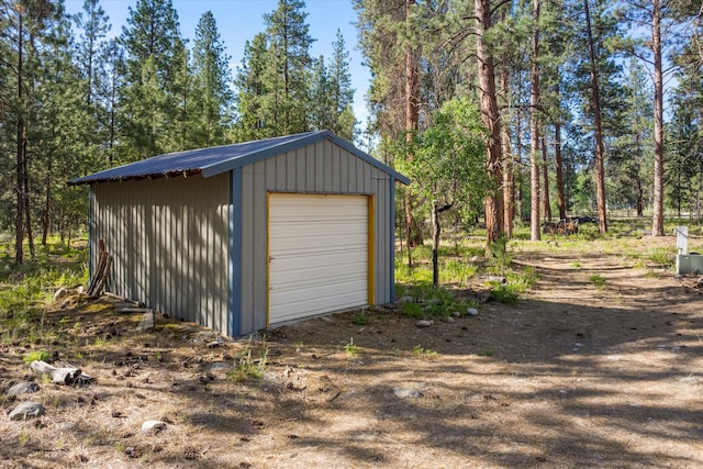 452 Blair Ln, Victor, MT 59875 - detached garage with driveway
