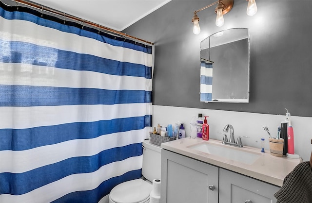 1126 4th Ave S, Great Falls, MT 59405 - bathroom featuring toilet and vanity