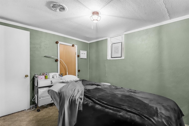 1126 4th Ave S, Great Falls, MT 59405 - bedroom with carpet and ornamental molding