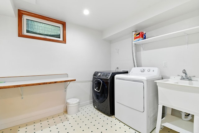 3121 6th Ave S, Great Falls, MT 59405 - laundry area featuring separate washer and dryer, light flooring, and recessed lighting