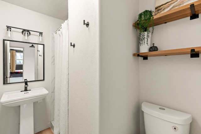 223 12th St N, Great Falls, MT 59401 - bathroom with toilet