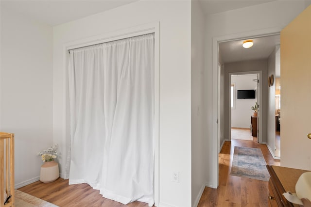 251 Grandview Way, Missoula, MT 59803 - bedroom featuring wood finished floors and baseboards