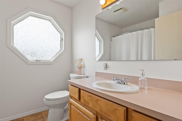 251 Grandview Way, Missoula, MT 59803 - full bathroom with vanity and a shower with curtain