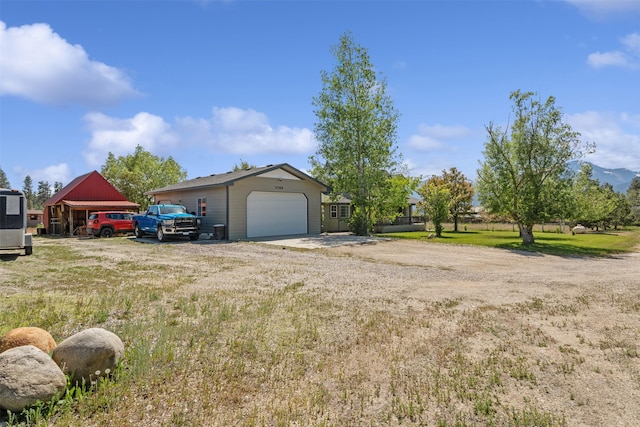 4786 Hereford Ln, Stevensville, MT 59870 - view of front of home with driveway