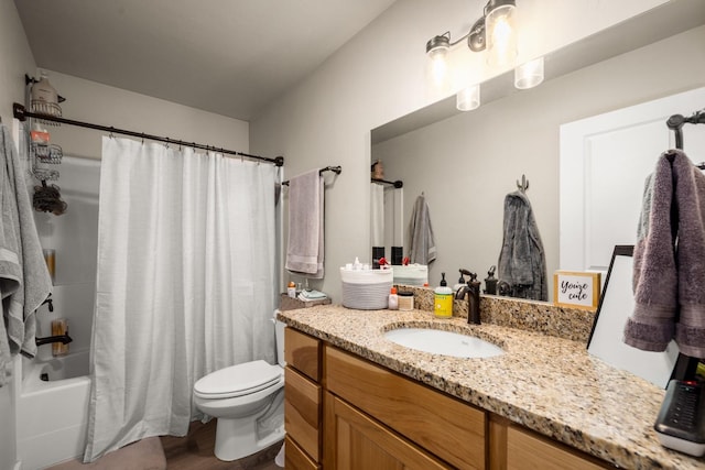 546 Sparrow Rd, Kalispell, MT 59901 - full bathroom featuring wood finished floors, vanity, and shower / bath combination with curtain